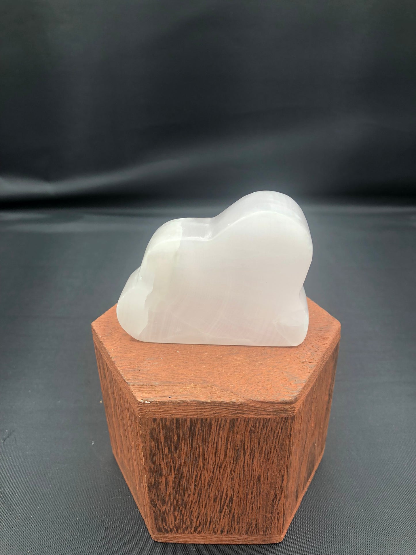 Mangano Calcite Cloud