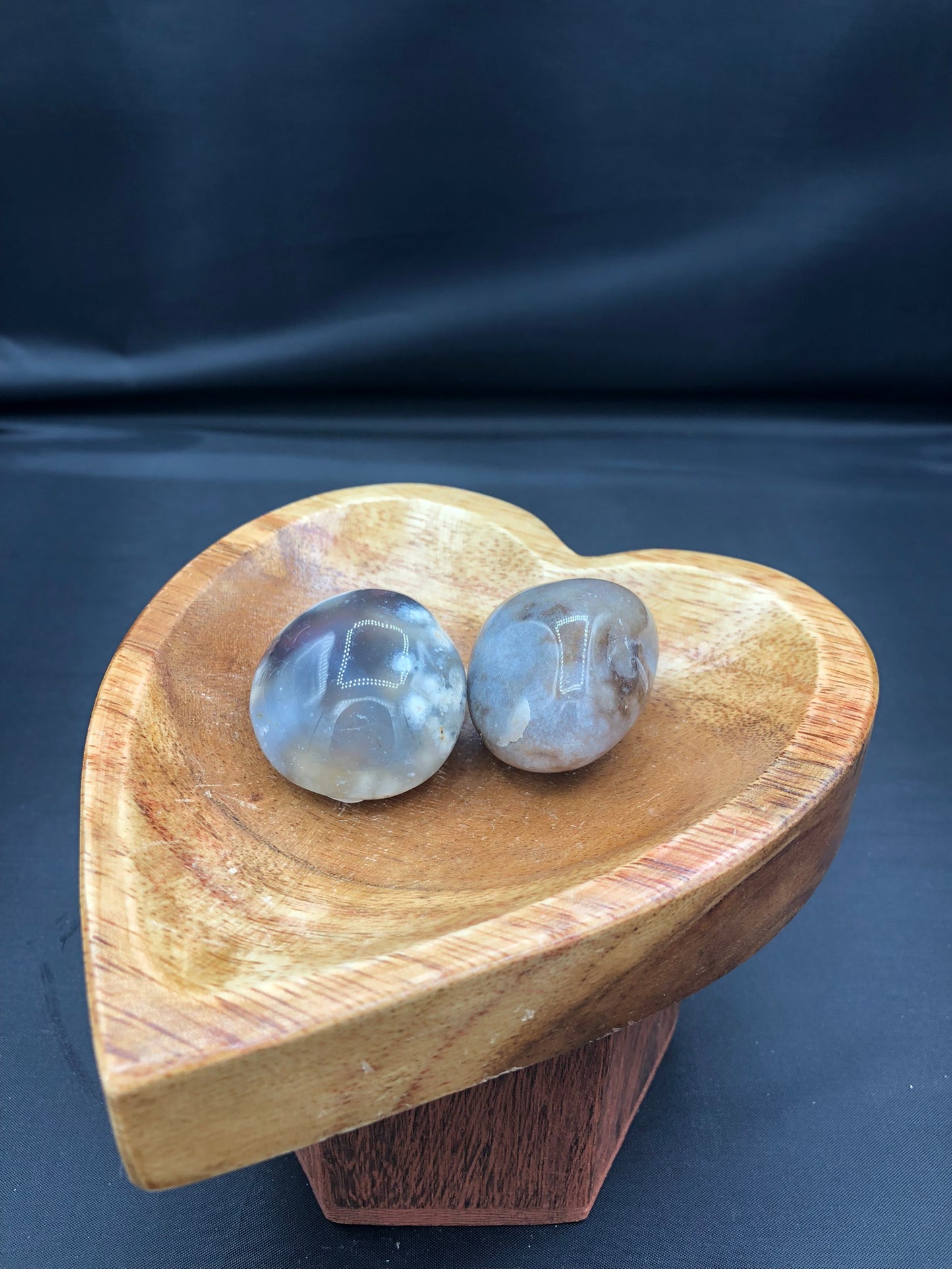 Black Flower Agate Pebble