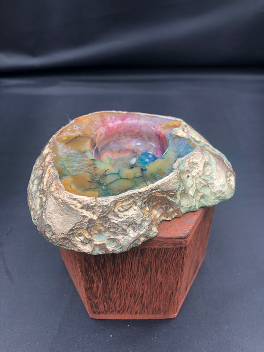 Aura Quartz Tealight Holder