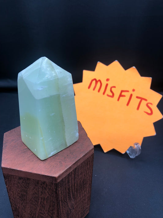 Misfit Green Aventurine Tower