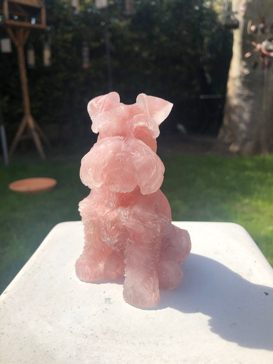 Resin dog